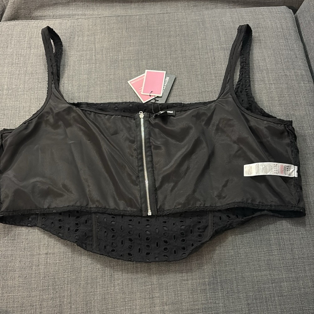 PrettyLittleThing NEW Broderie Anglaise Corset Black 22 Plus Eyelet Cottagecore - Picture 7 of 9
